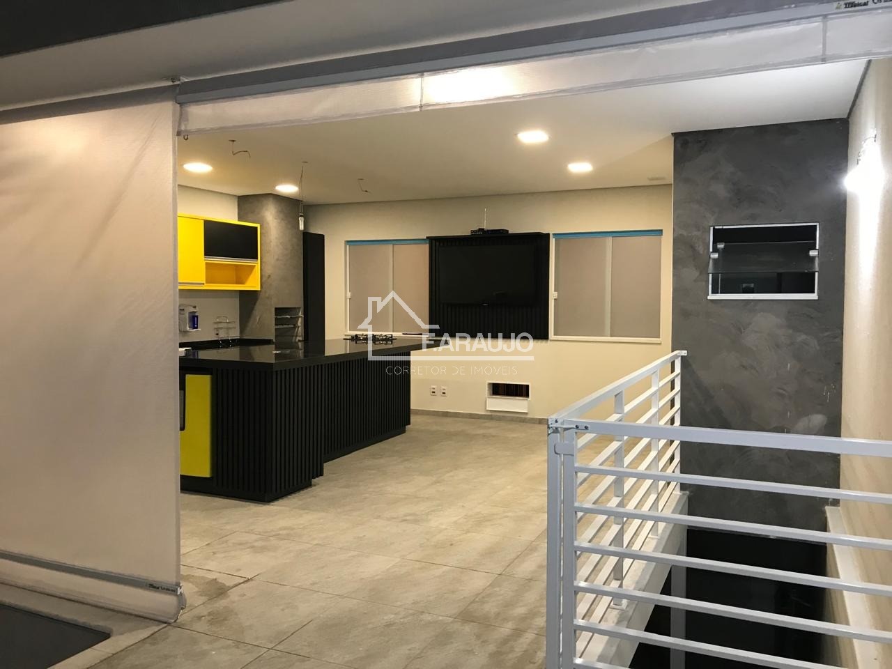 Casa à venda com 2 quartos, 230m² - Foto 3