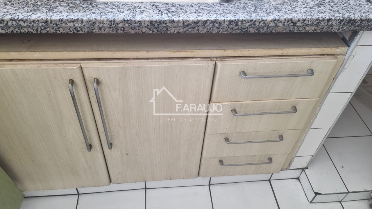 Apartamento à venda com 3 quartos, 174m² - Foto 23