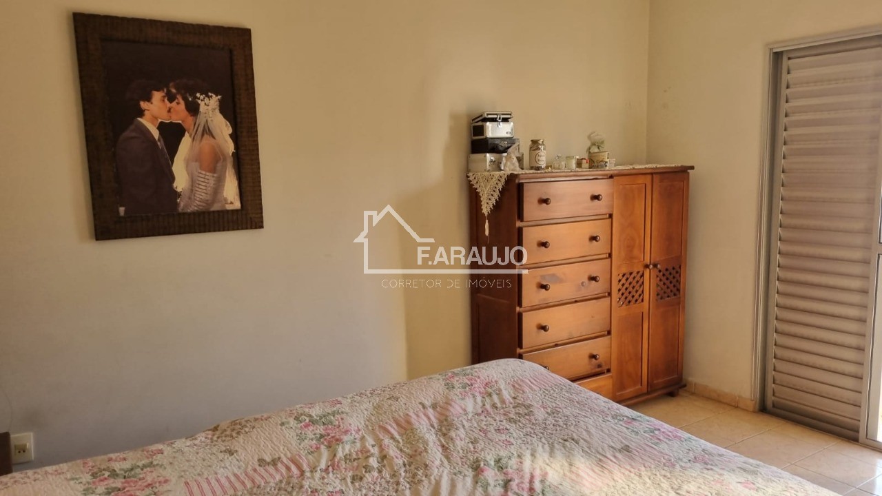 Apartamento à venda com 3 quartos, 174m² - Foto 10
