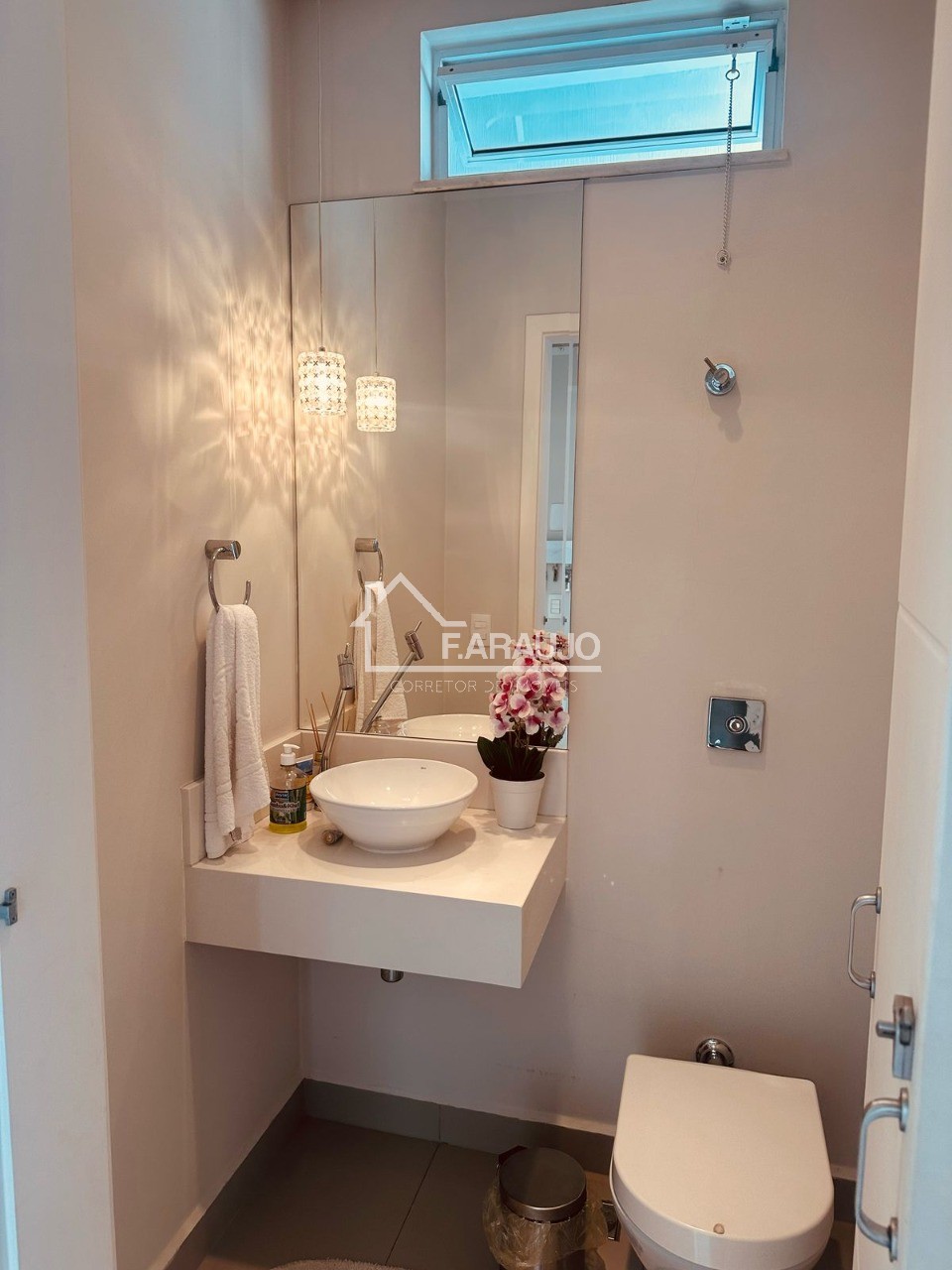 Casa à venda com 2 quartos, 230m² - Foto 17