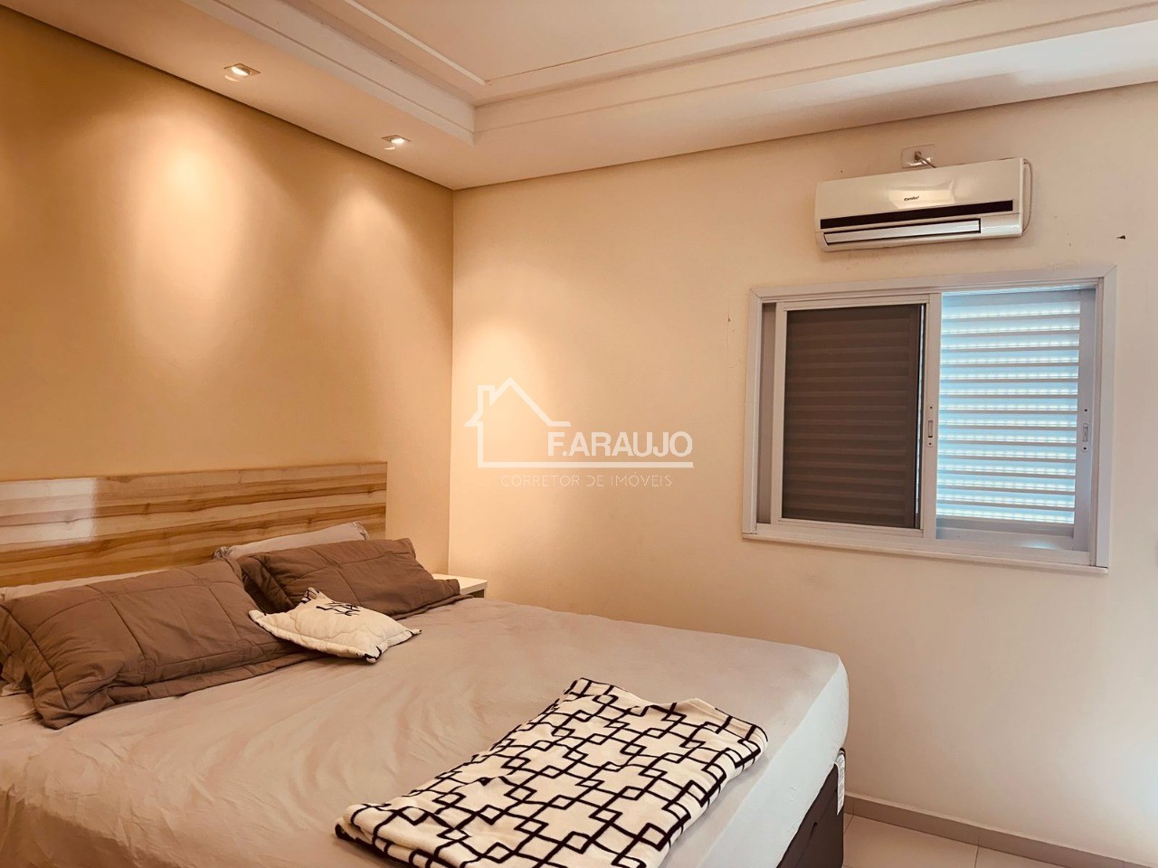 Casa à venda com 2 quartos, 230m² - Foto 16