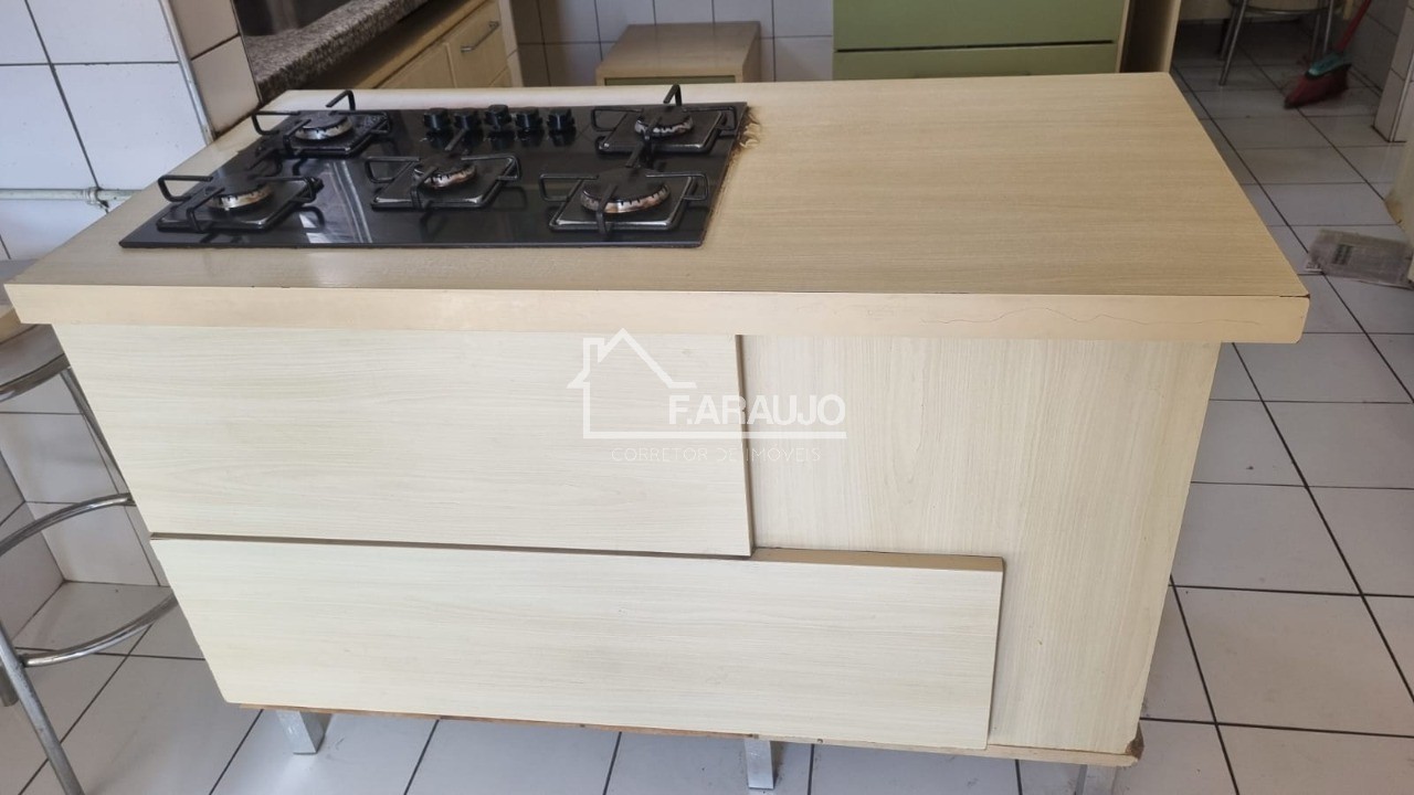 Apartamento à venda com 3 quartos, 174m² - Foto 28
