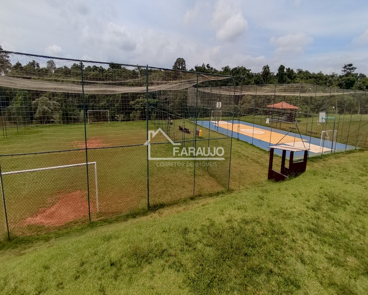 Loteamento e Condomínio, 225 m² - Foto 3