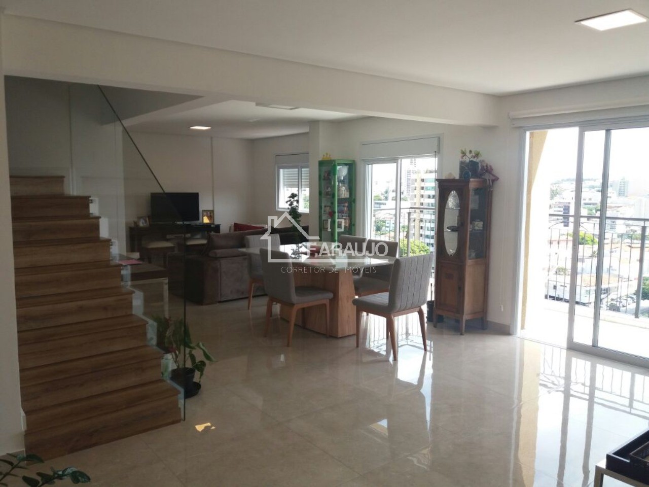 Apartamento, 3 quartos, 185 m² - Foto 3