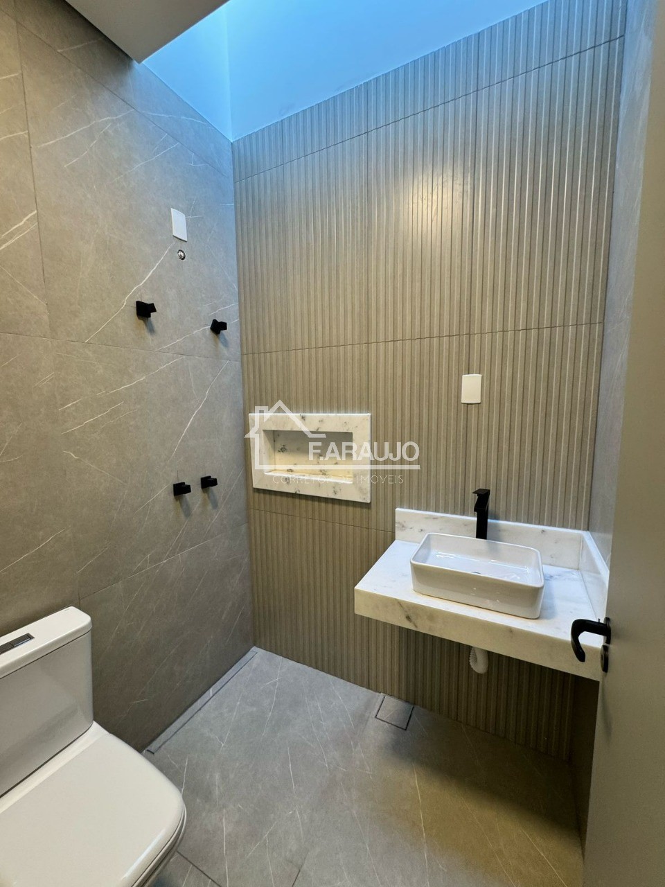 Casa de Condomínio à venda com 3 quartos, 110m² - Foto 3
