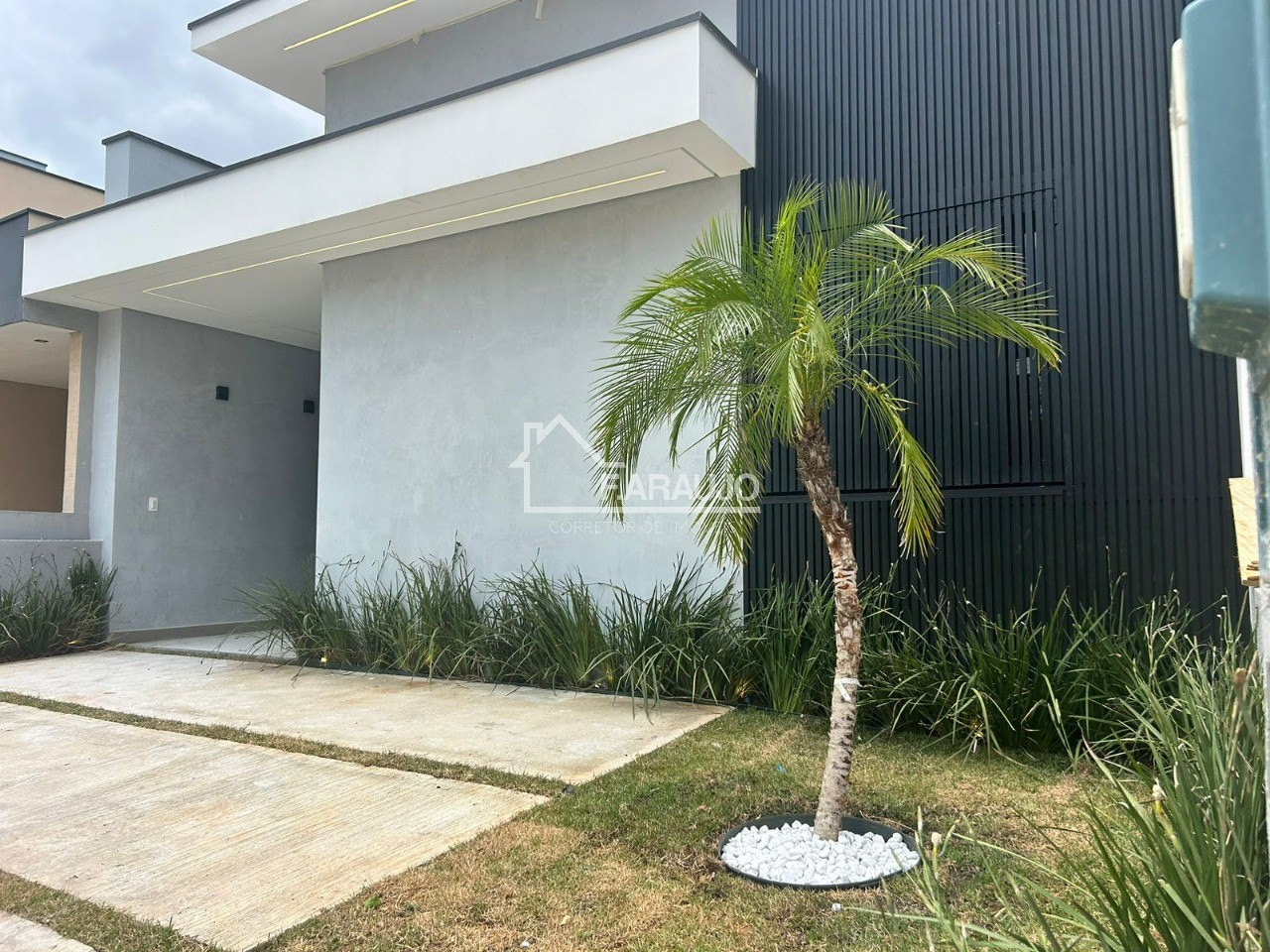 Casa de Condomínio à venda com 3 quartos, 110m² - Foto 1