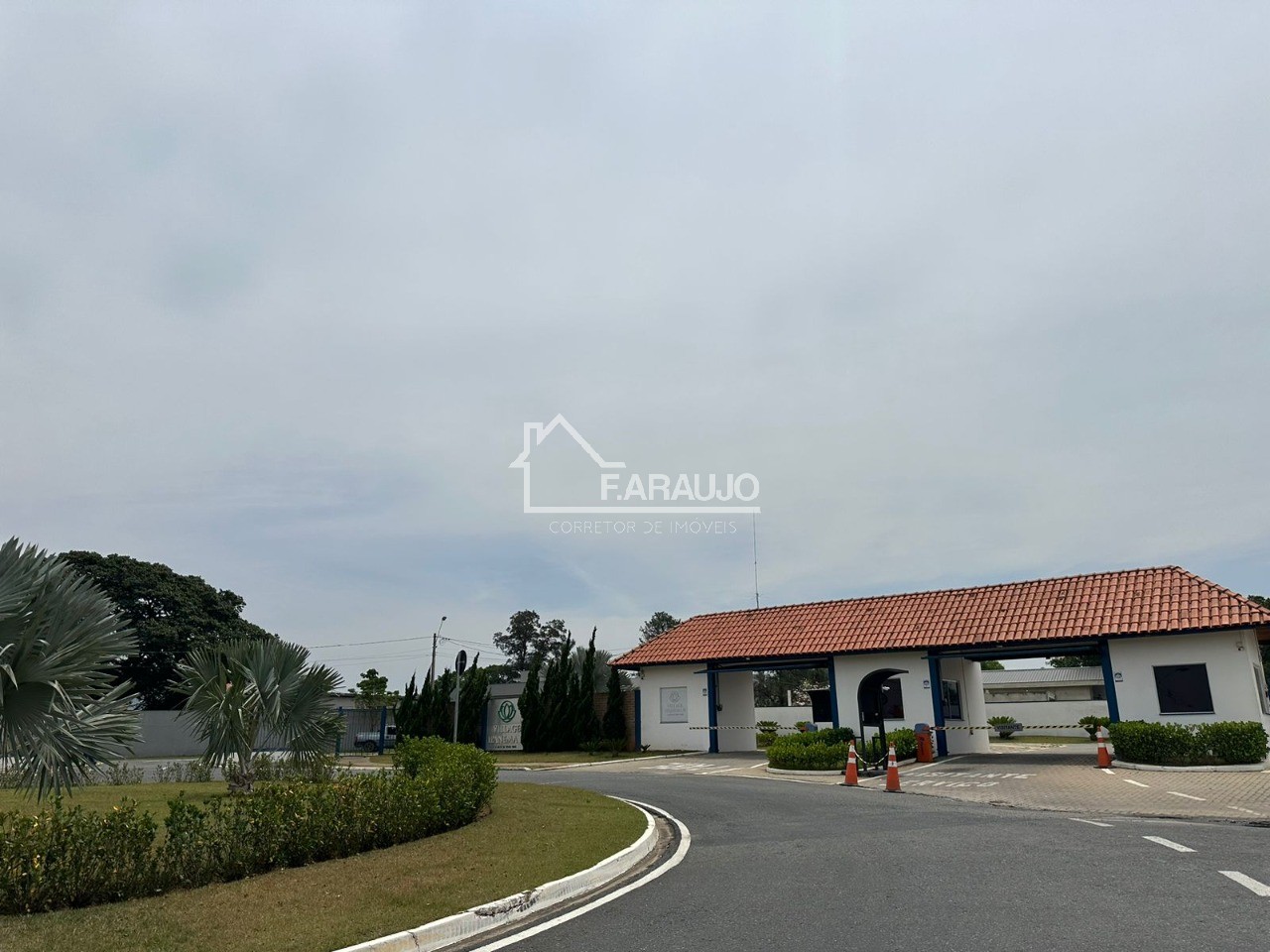 Loteamento e Condomínio, 1018 m² - Foto 4