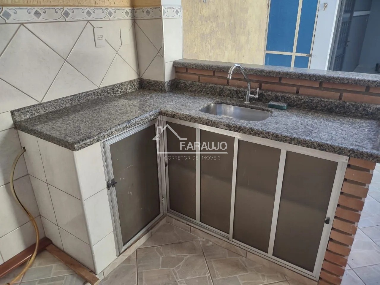 Casa, 2 quartos, 190 m² - Foto 14