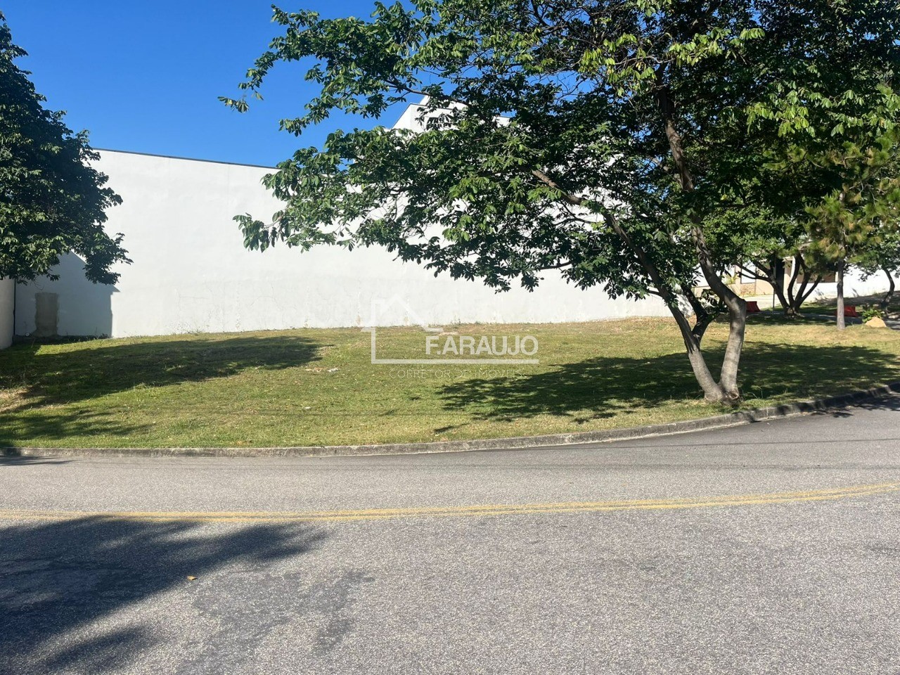 Loteamento e Condomínio, 441 m² - Foto 2