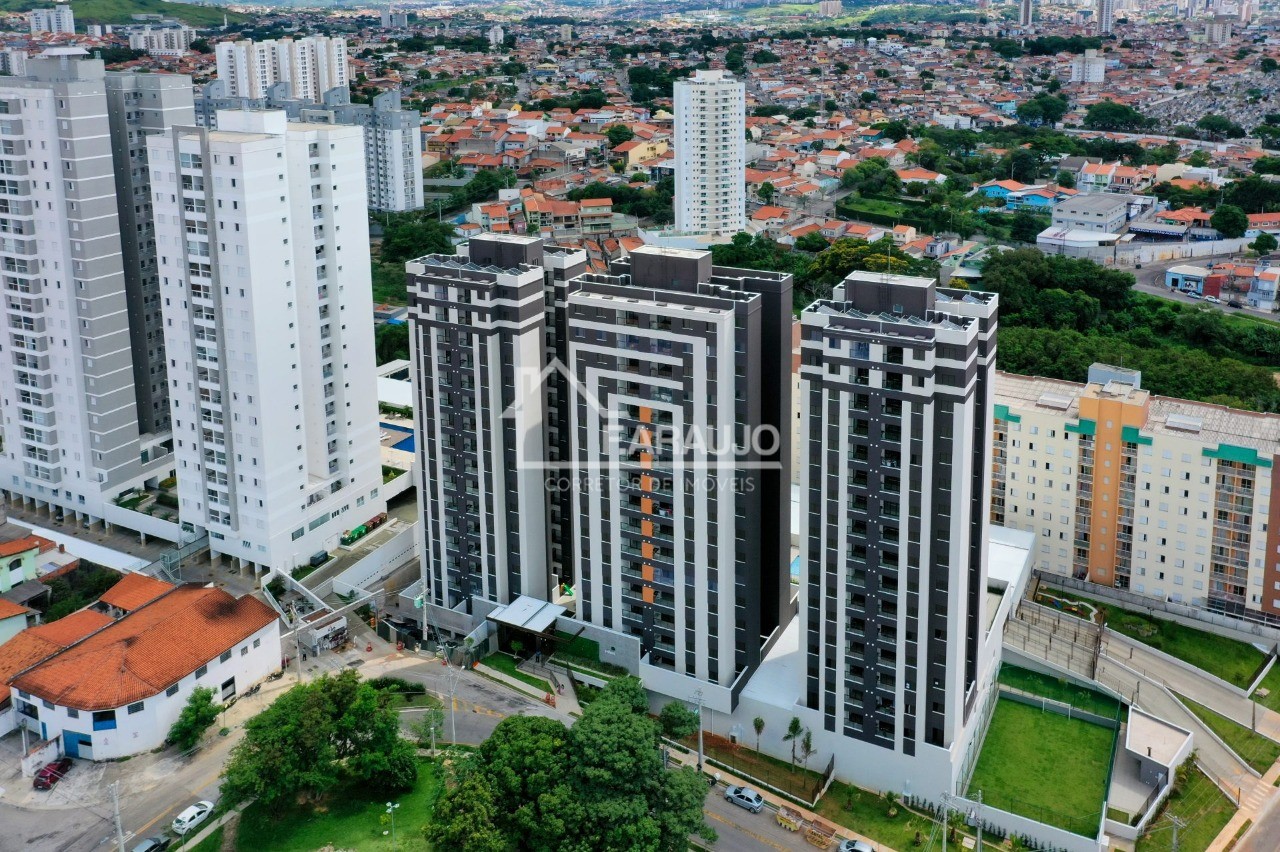 Apartamento à venda com 2 quartos, 67m² - Foto 2