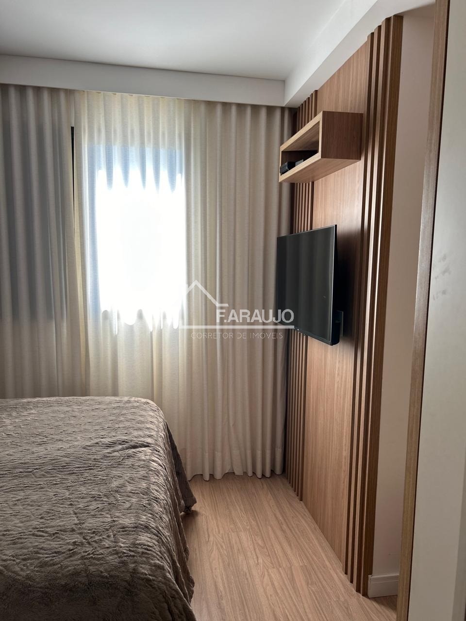 Apartamento à venda com 2 quartos, 67m² - Foto 7