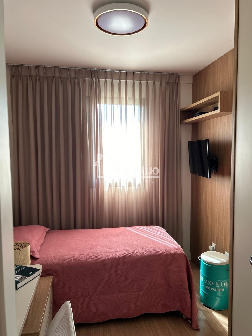 Apartamento à venda com 2 quartos, 67m² - Foto 10