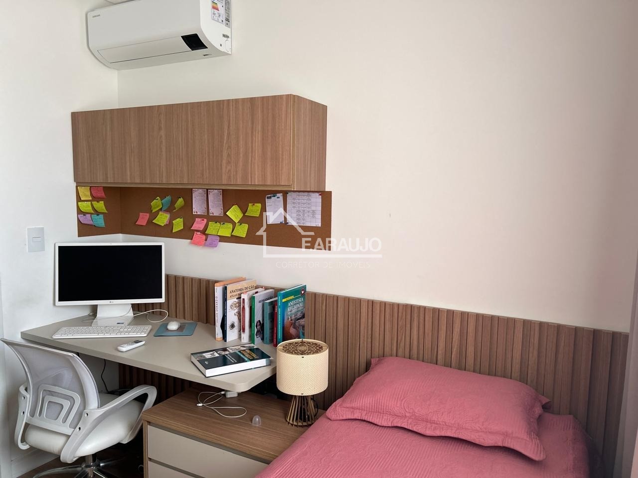 Apartamento à venda com 2 quartos, 67m² - Foto 13
