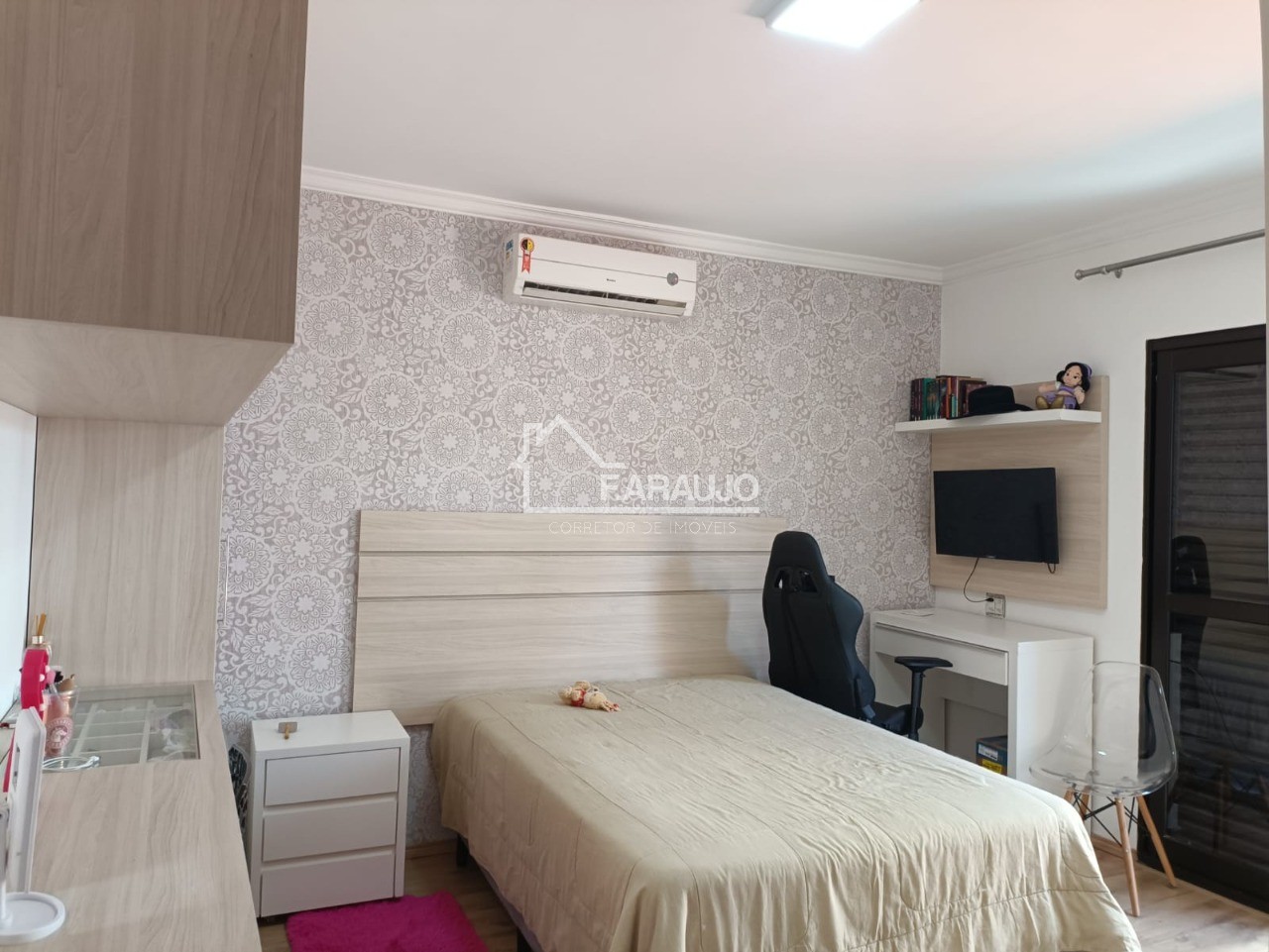 Casa, 4 quartos, 243 m² - Foto 28