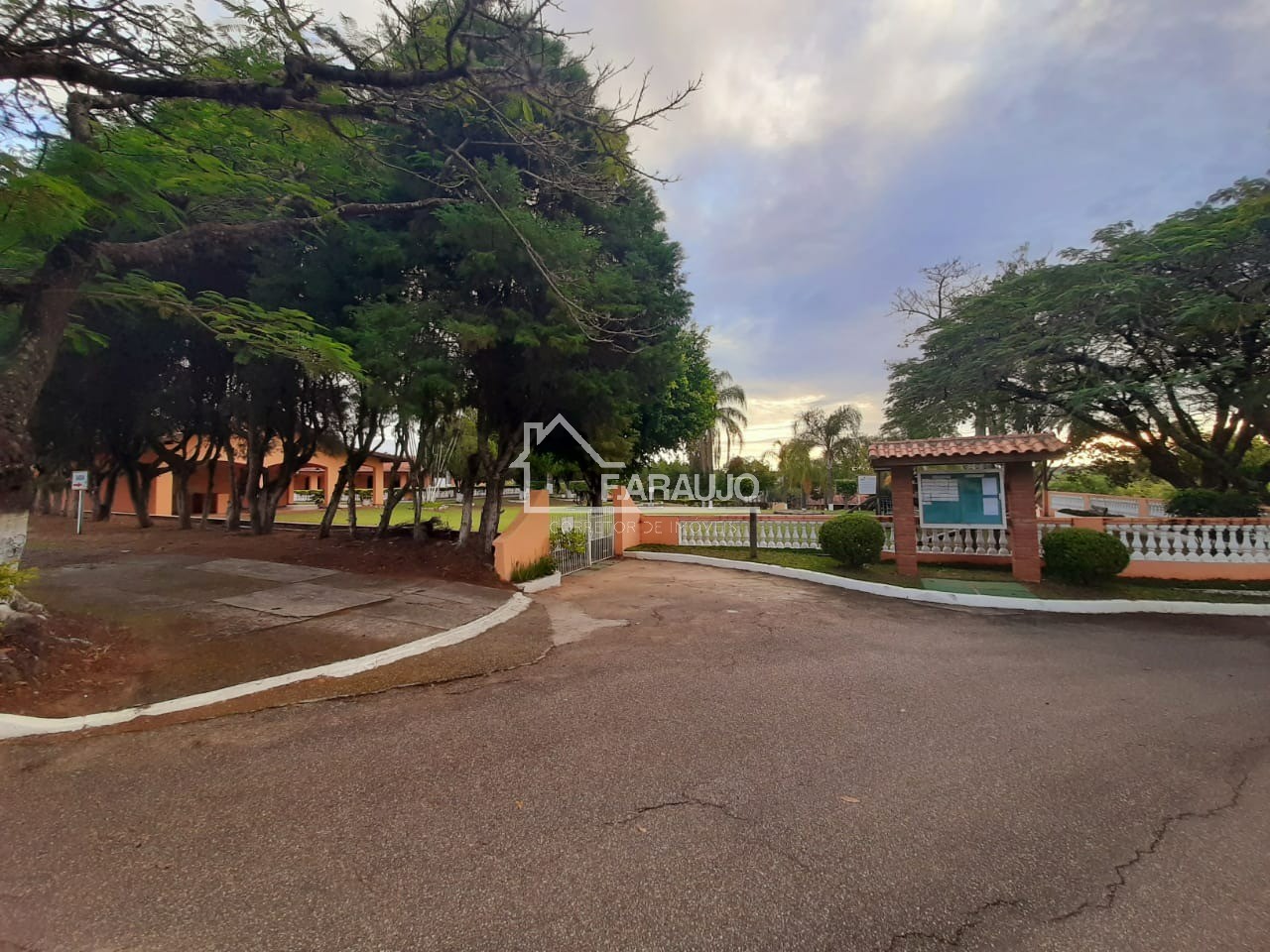 Loteamento e Condomínio, 800 m² - Foto 5