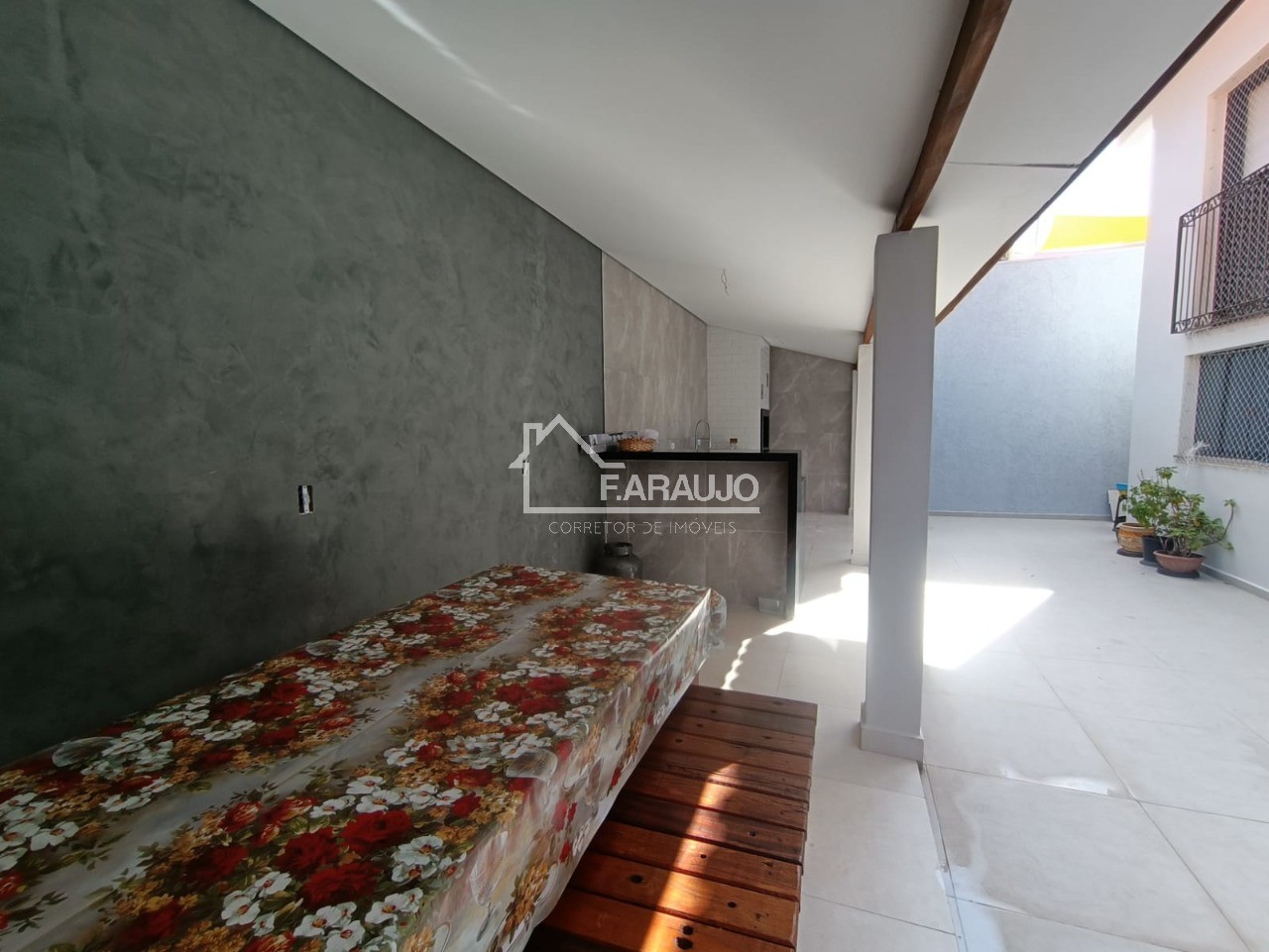 Casa, 4 quartos, 243 m² - Foto 7