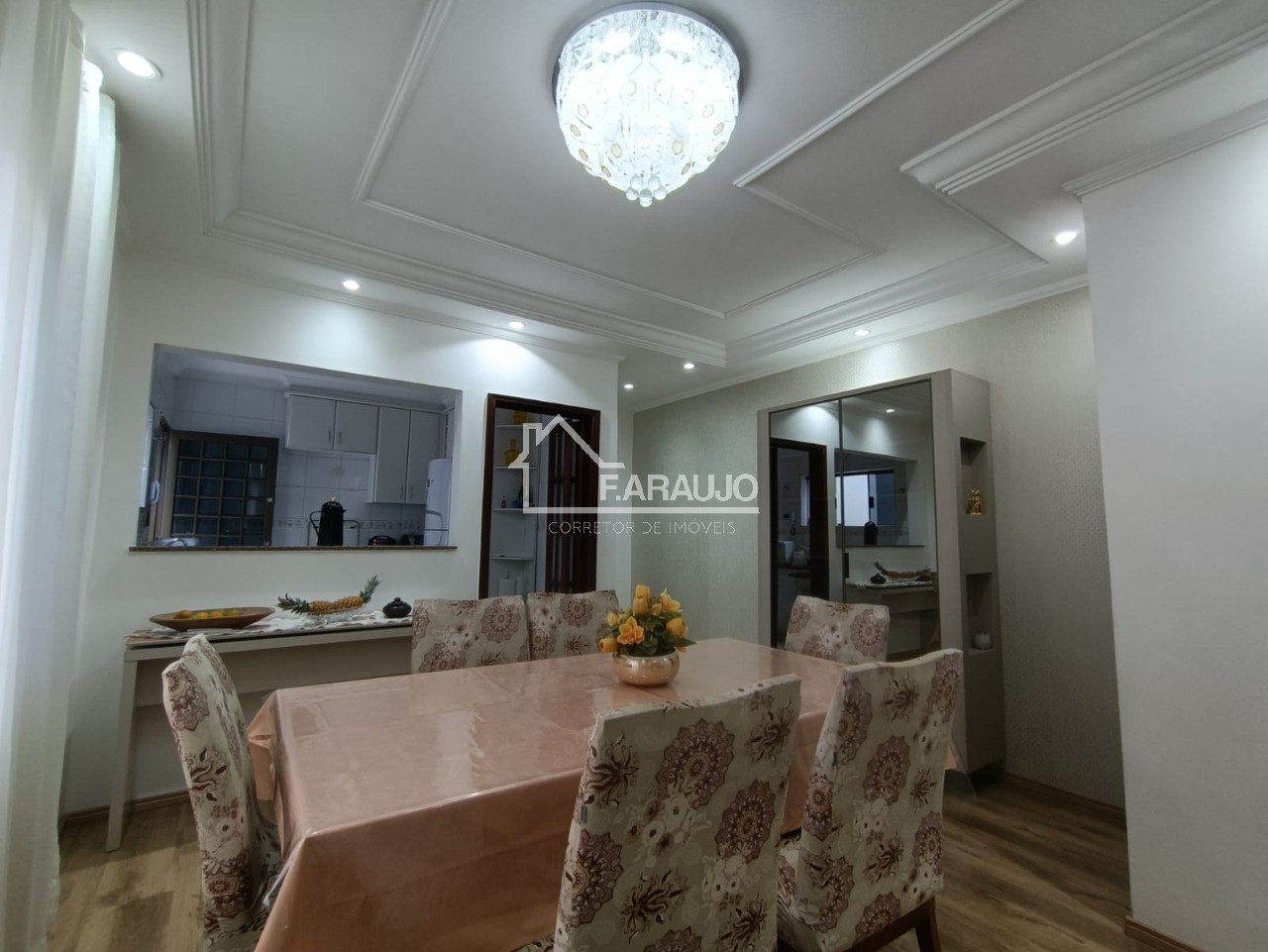 Casa, 4 quartos, 243 m² - Foto 32