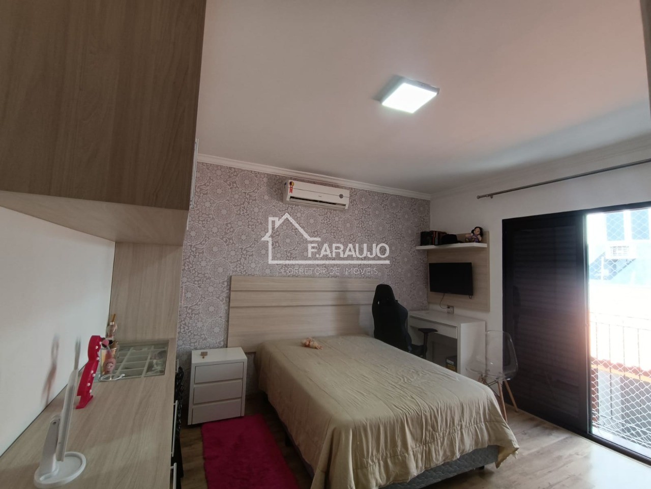 Casa, 4 quartos, 243 m² - Foto 24