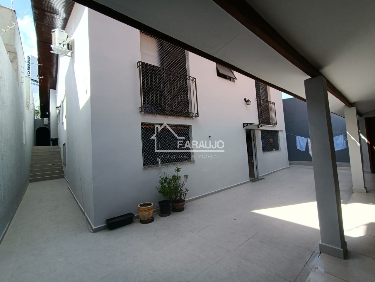 Casa, 4 quartos, 243 m² - Foto 4