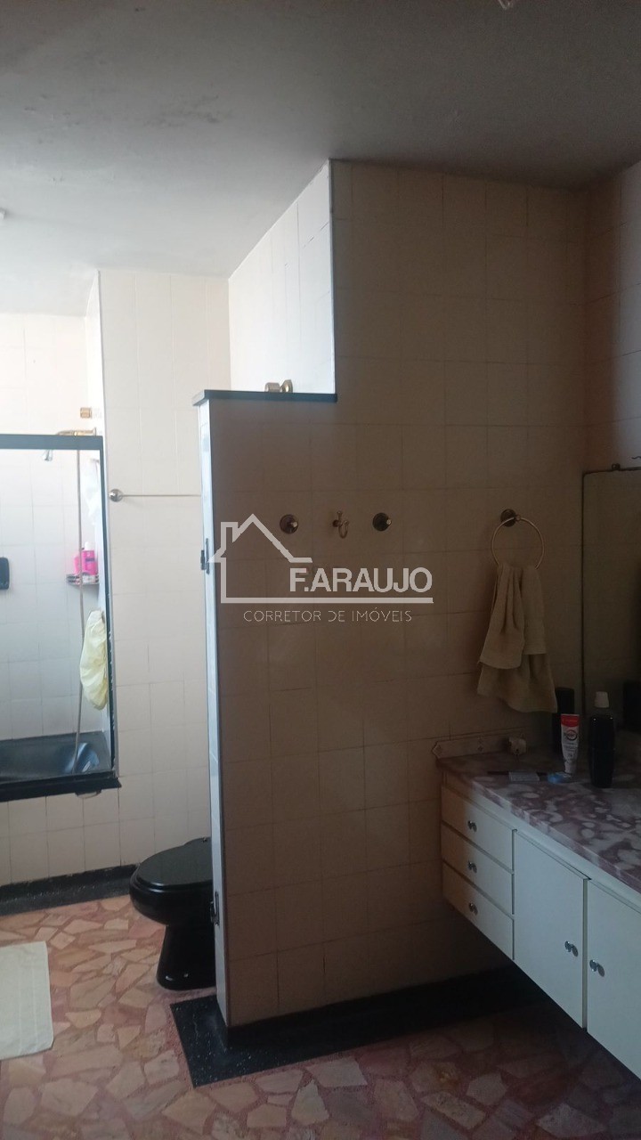 Casa, 4 quartos, 559 m² - Foto 24