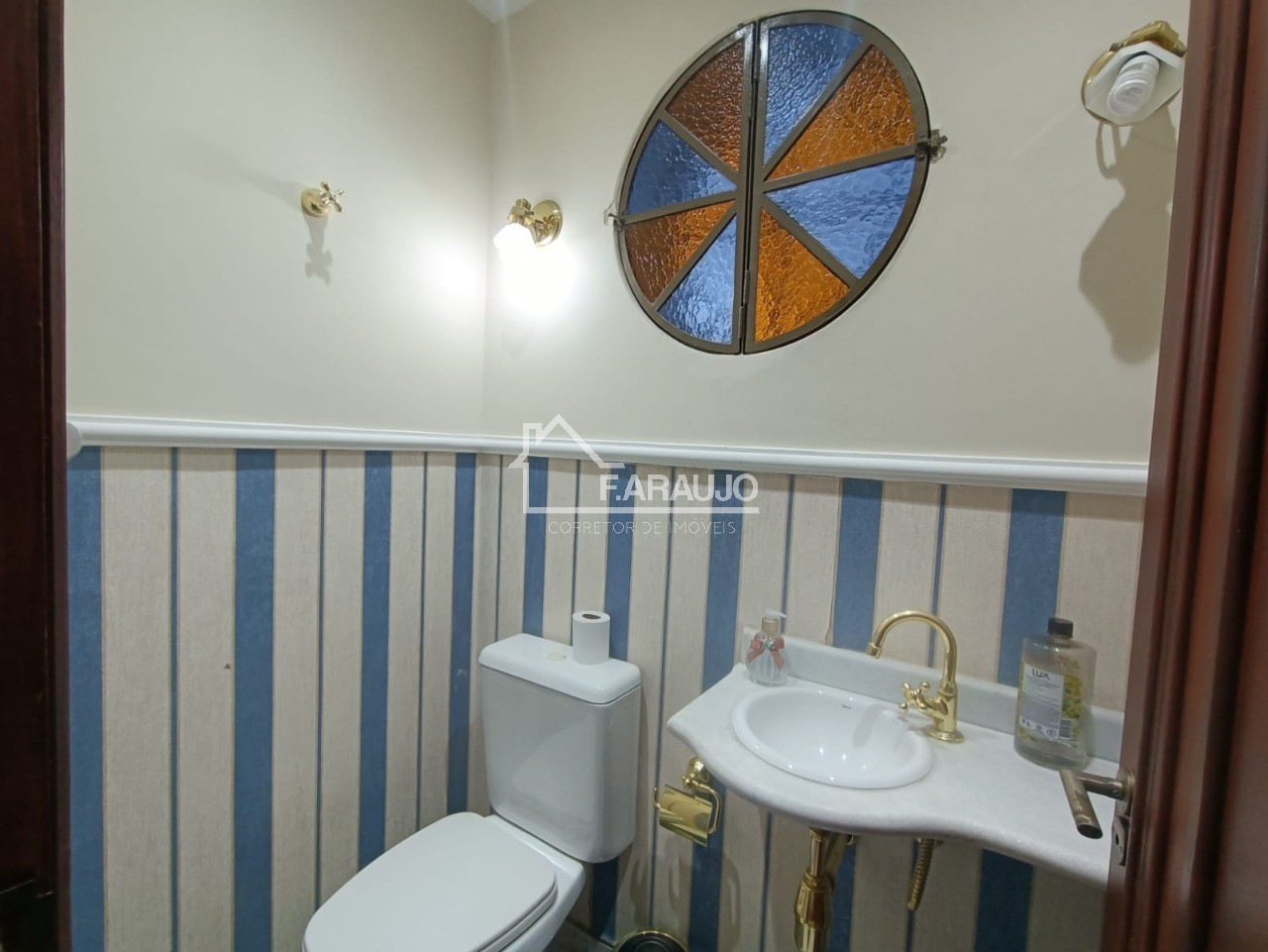 Casa, 4 quartos, 243 m² - Foto 38