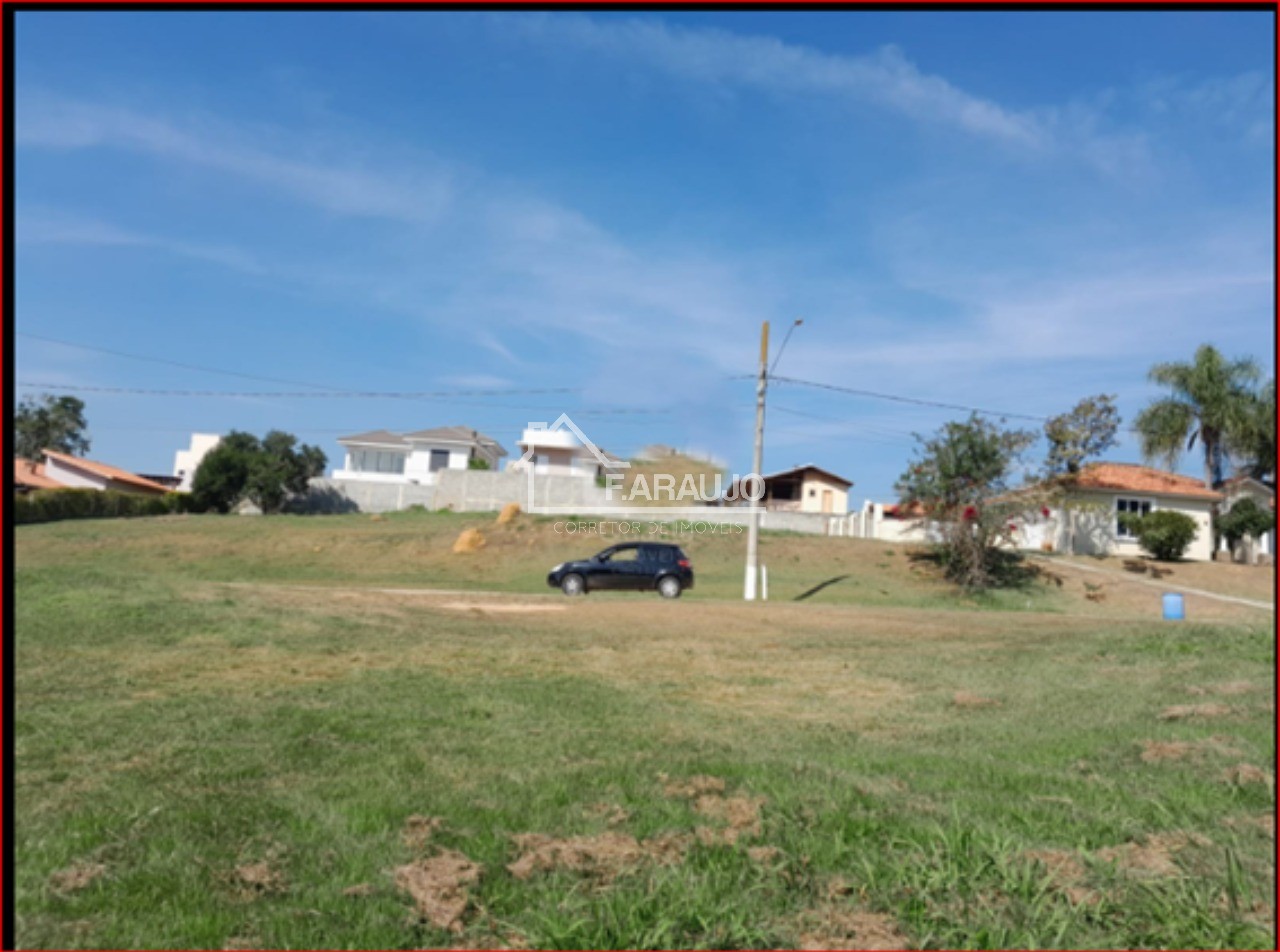 Loteamento e Condomínio, 800 m² - Foto 1