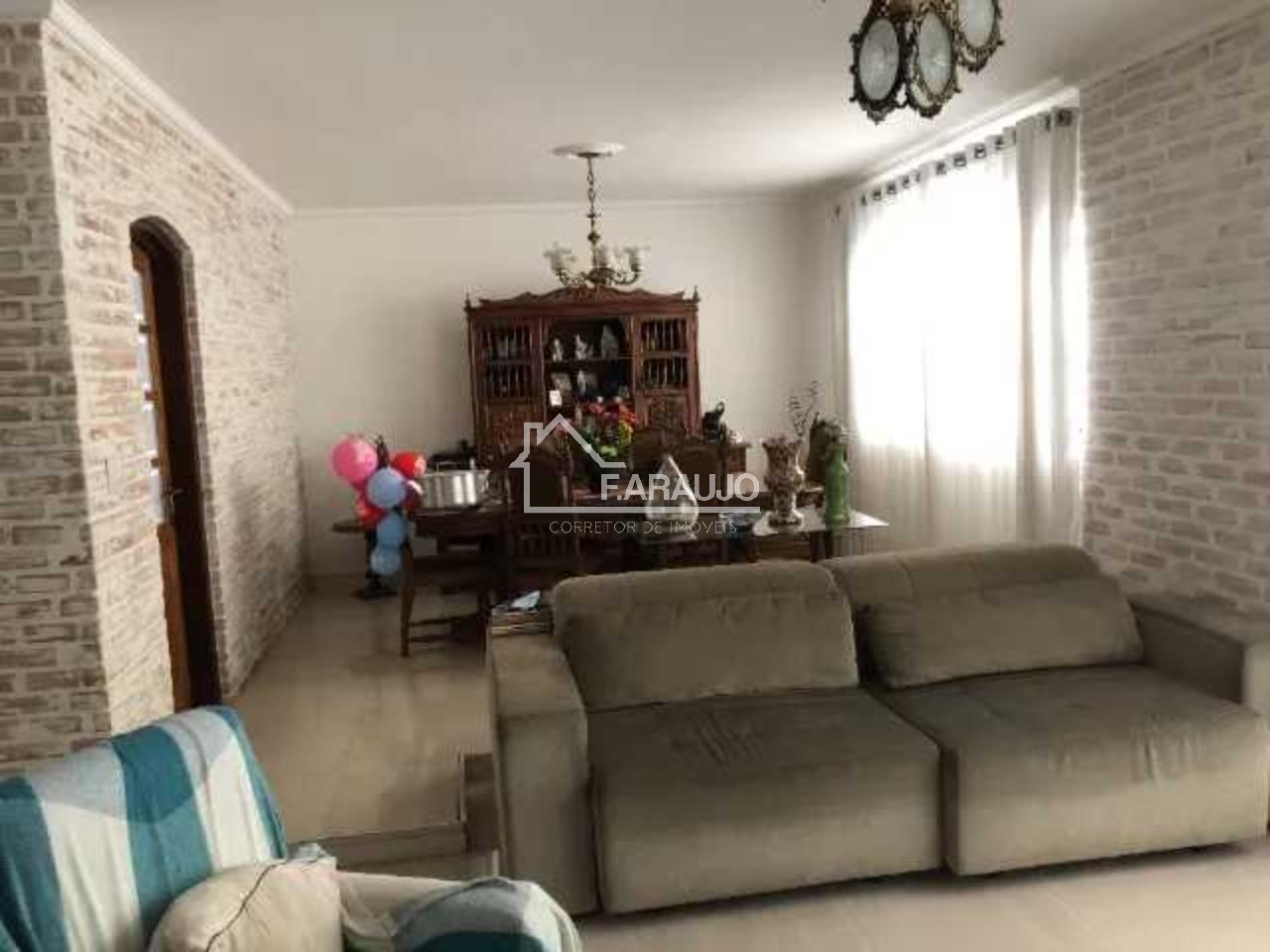 Casa, 3 quartos, 165 m² - Foto 2