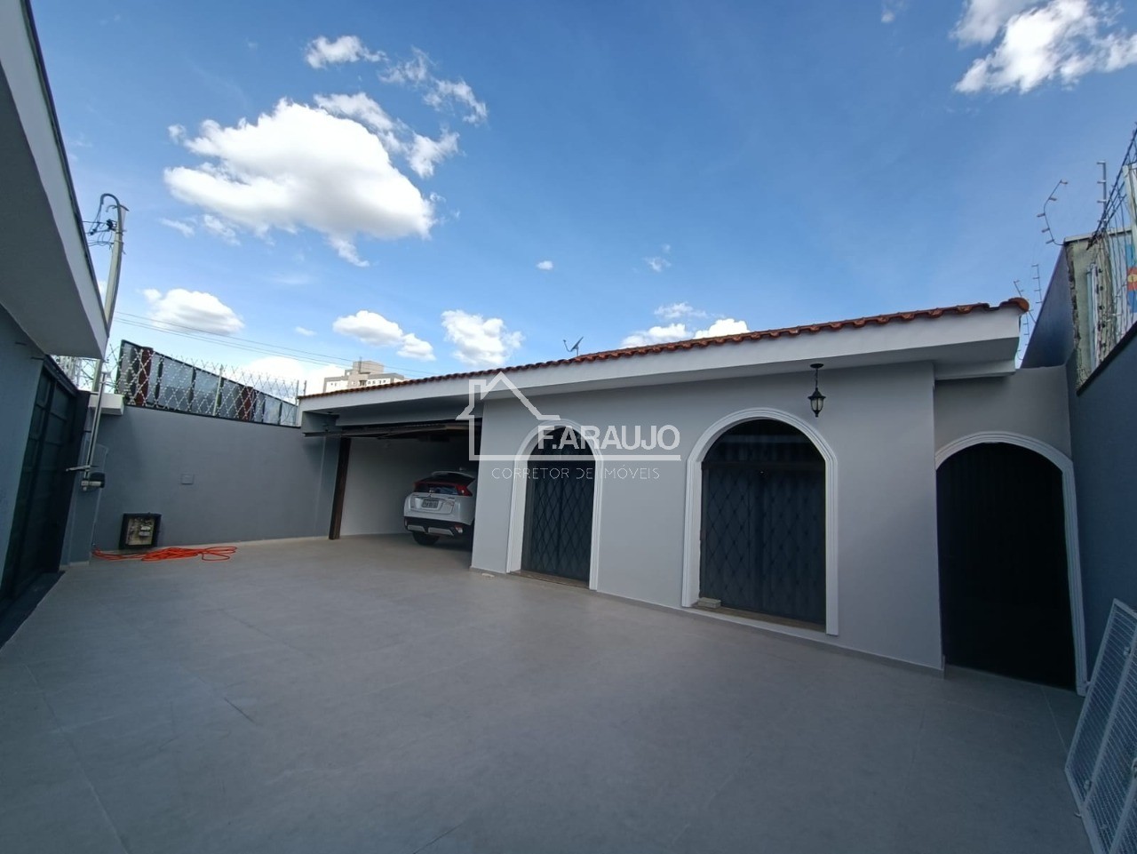 Casa, 4 quartos, 243 m² - Foto 3