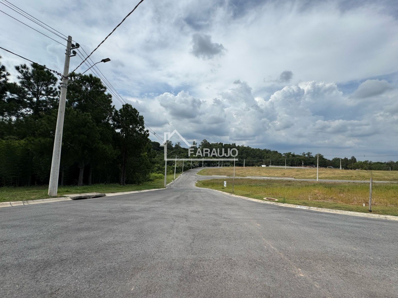 Loteamento e Condomínio, 250 m² - Foto 10