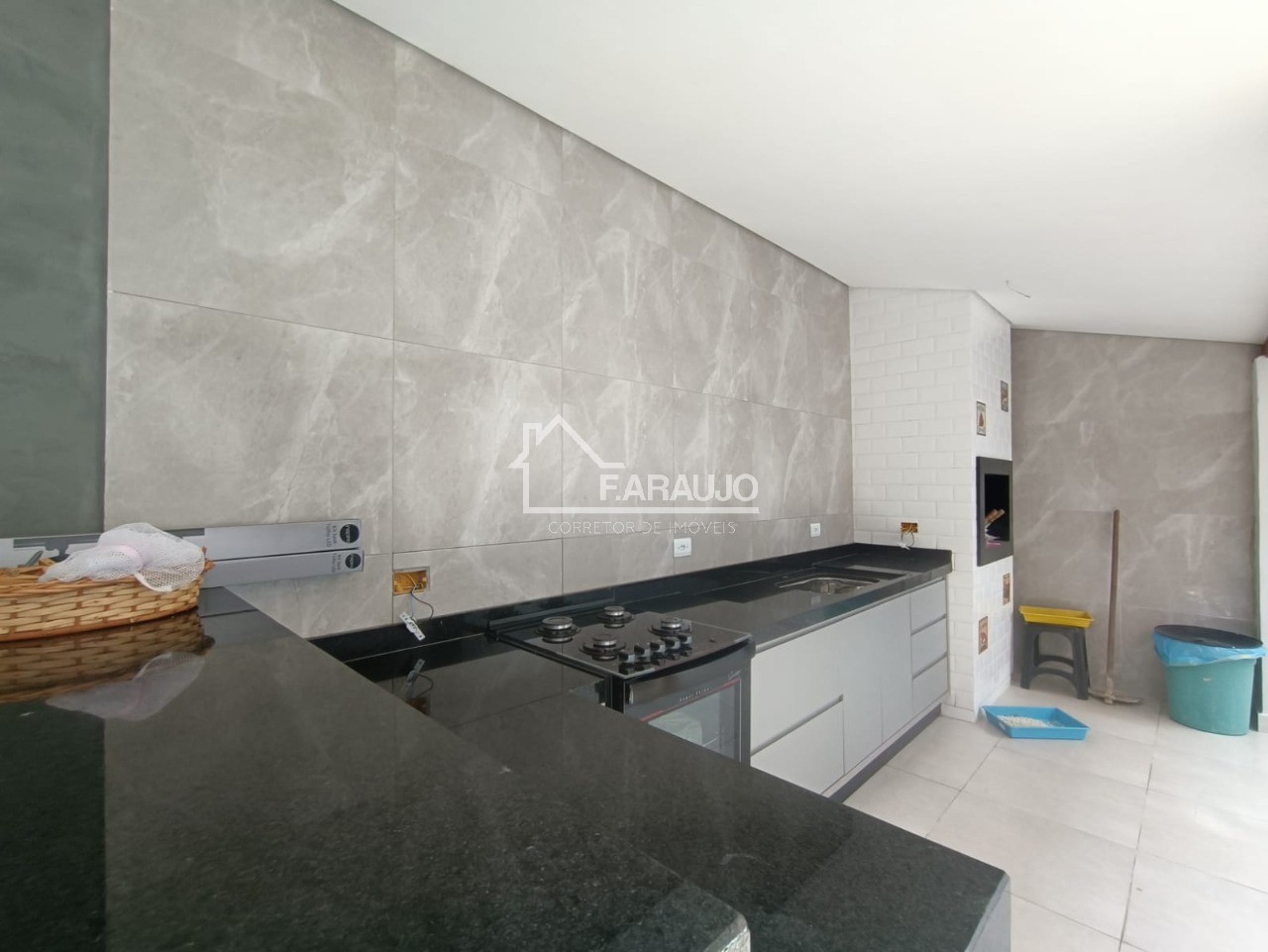 Casa, 4 quartos, 243 m² - Foto 17