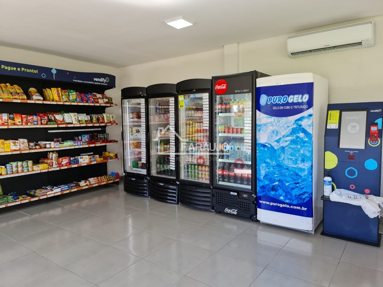 Loteamento e Condomínio à venda com 3 quartos, 199m² - Foto 9