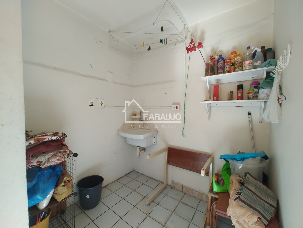 Casa, 4 quartos, 300 m² - Foto 25