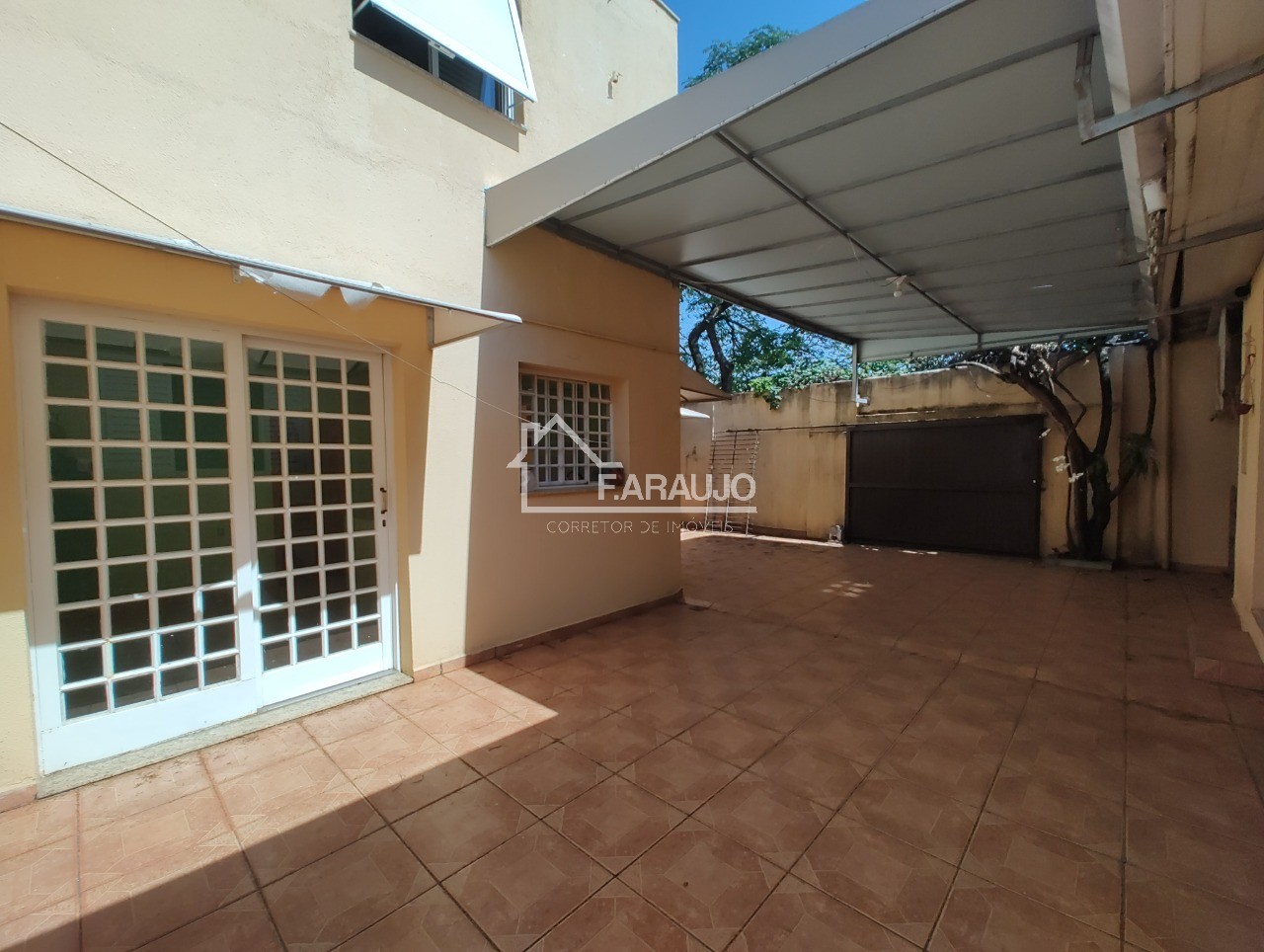 Casa, 4 quartos, 300 m² - Foto 28