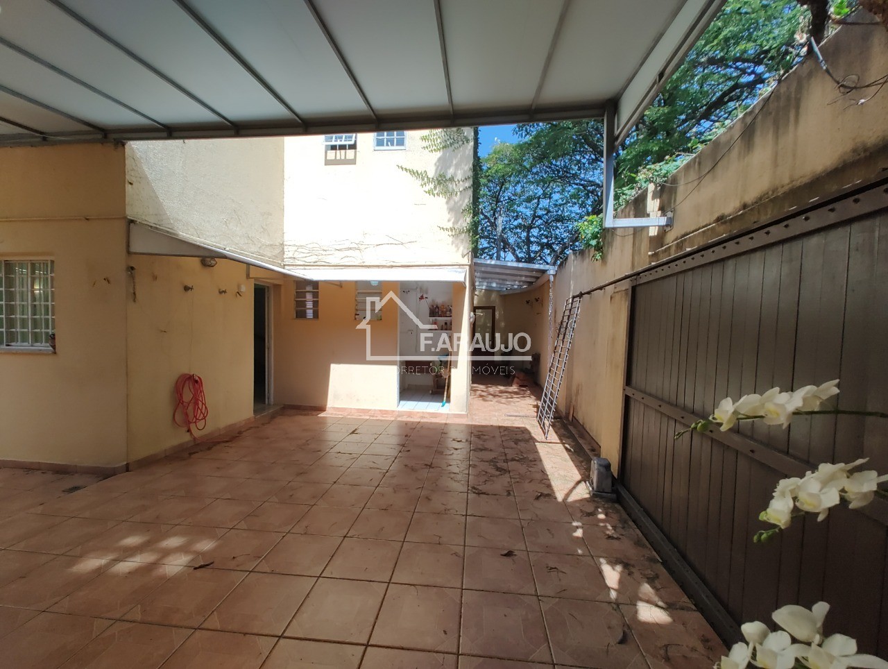 Casa, 4 quartos, 300 m² - Foto 30