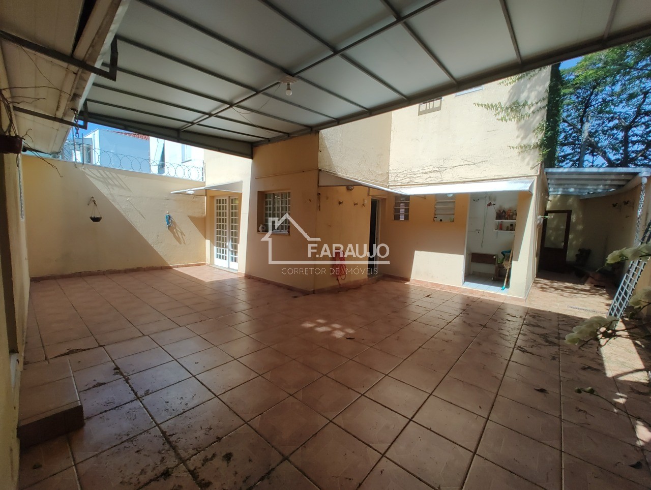 Casa, 4 quartos, 300 m² - Foto 31
