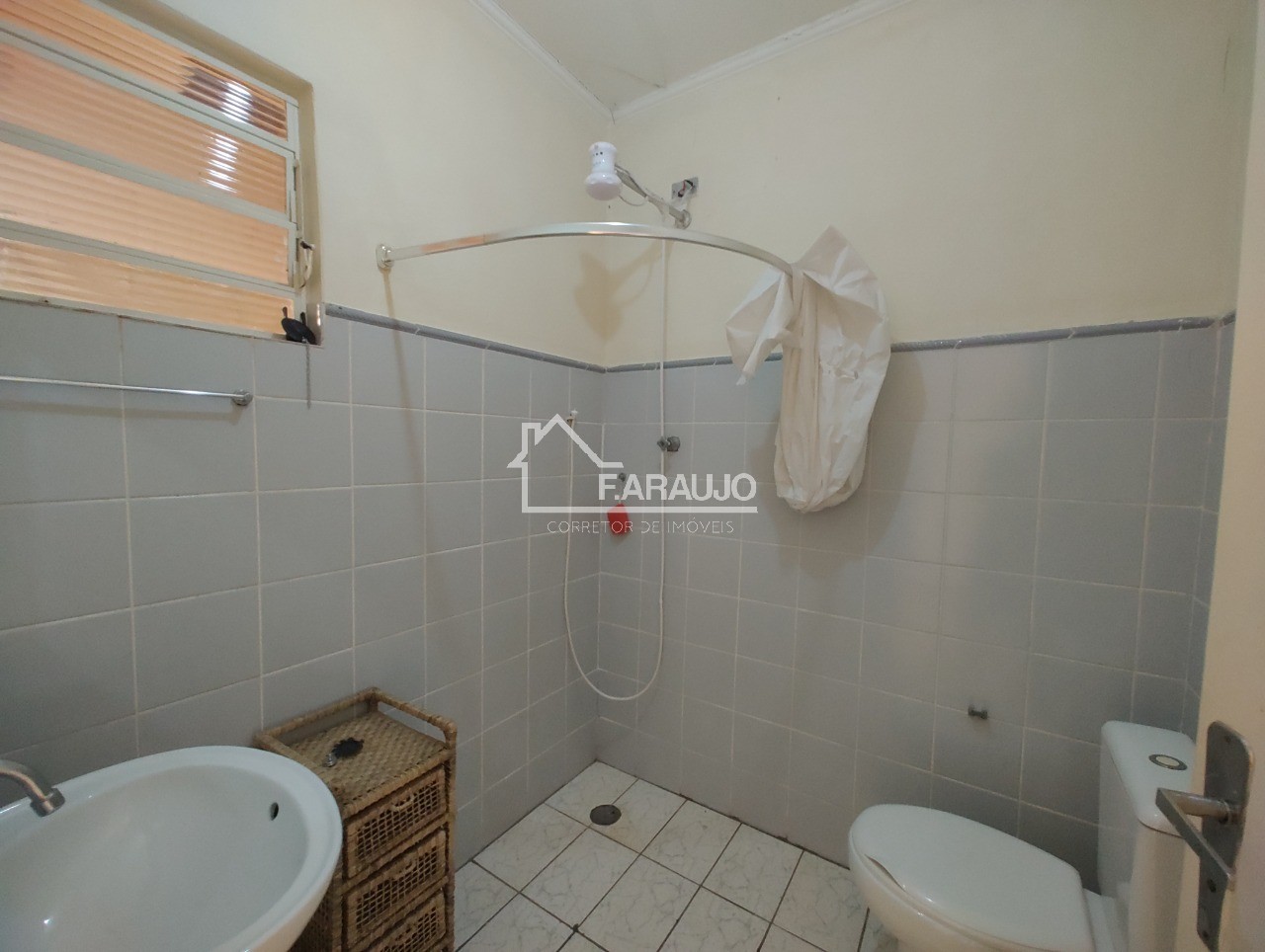 Casa, 4 quartos, 300 m² - Foto 35