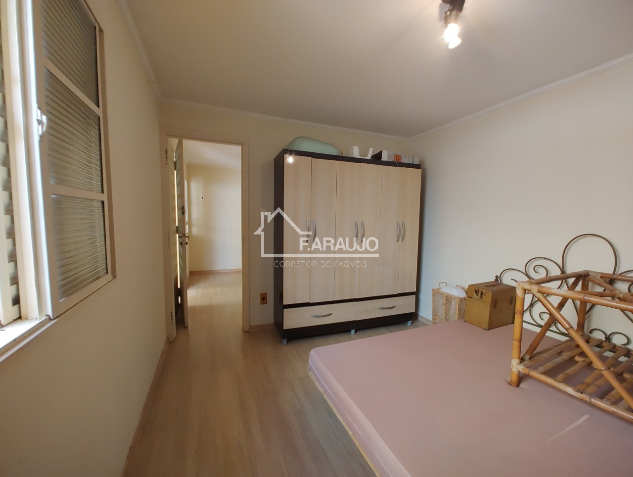 Casa, 4 quartos, 300 m² - Foto 40