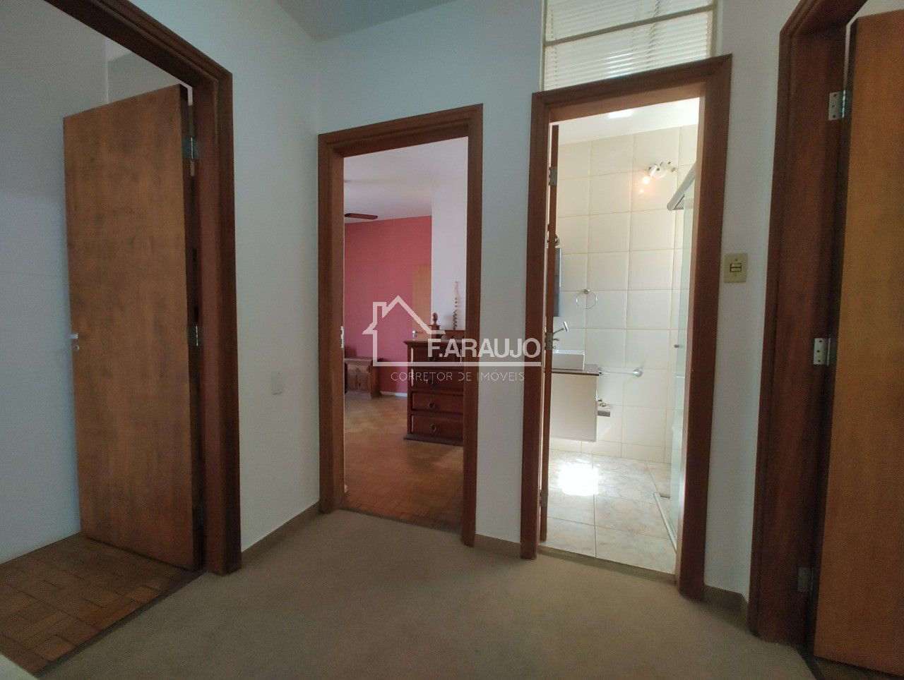 Casa, 4 quartos, 300 m² - Foto 48
