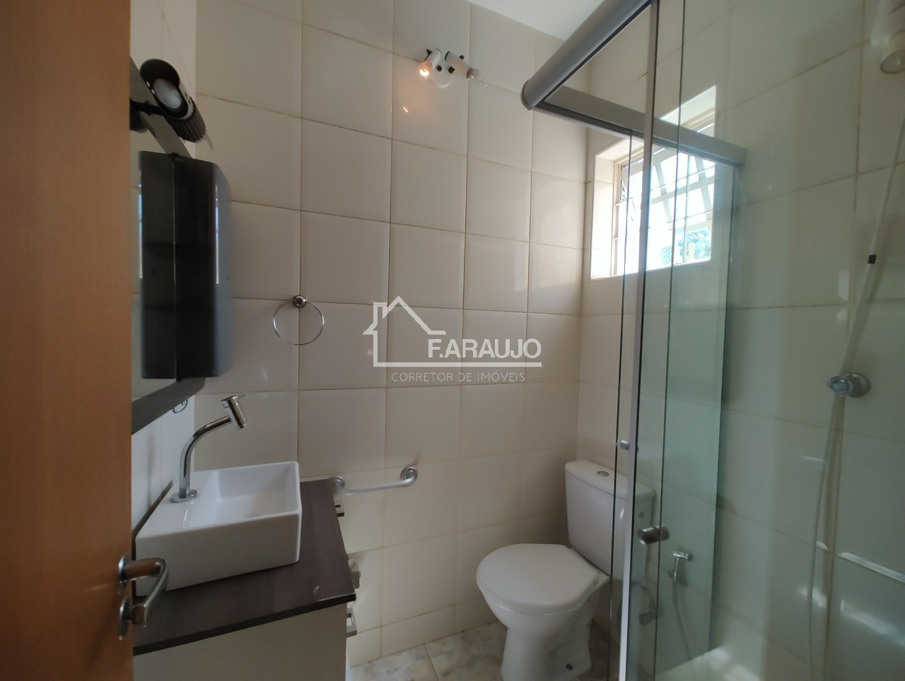 Casa, 4 quartos, 300 m² - Foto 54