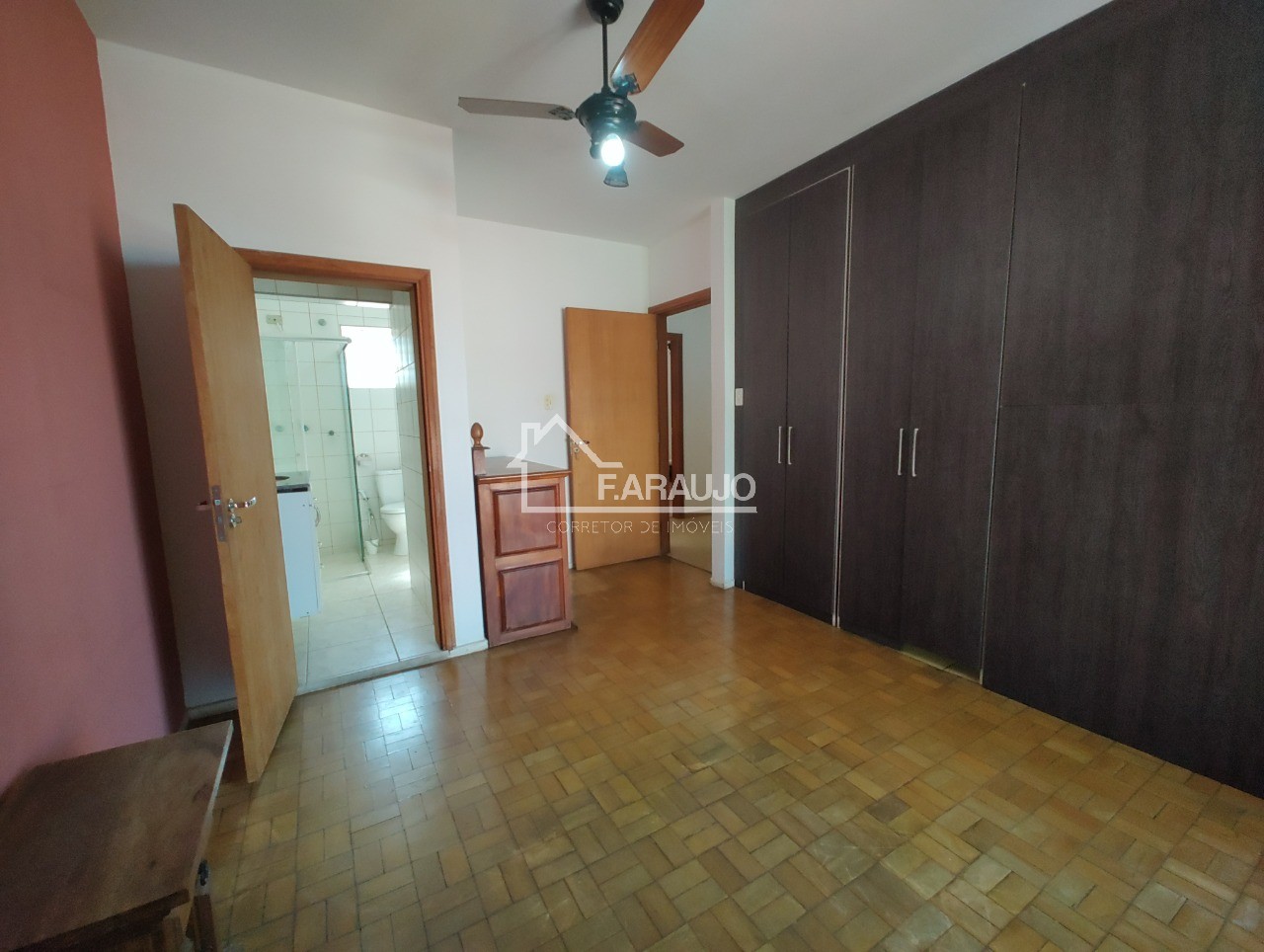 Casa, 4 quartos, 300 m² - Foto 58