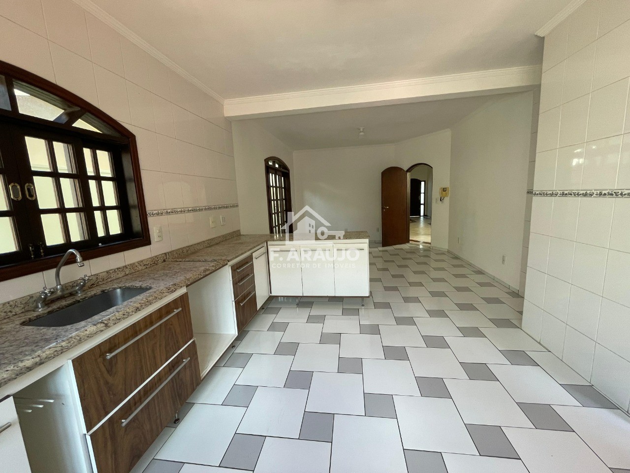 Casa, 4 quartos, 360 m² - Foto 12