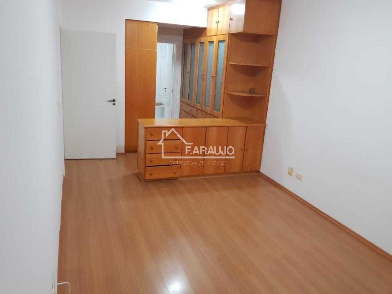 Apartamento, 3 quartos, 170 m² - Foto 4