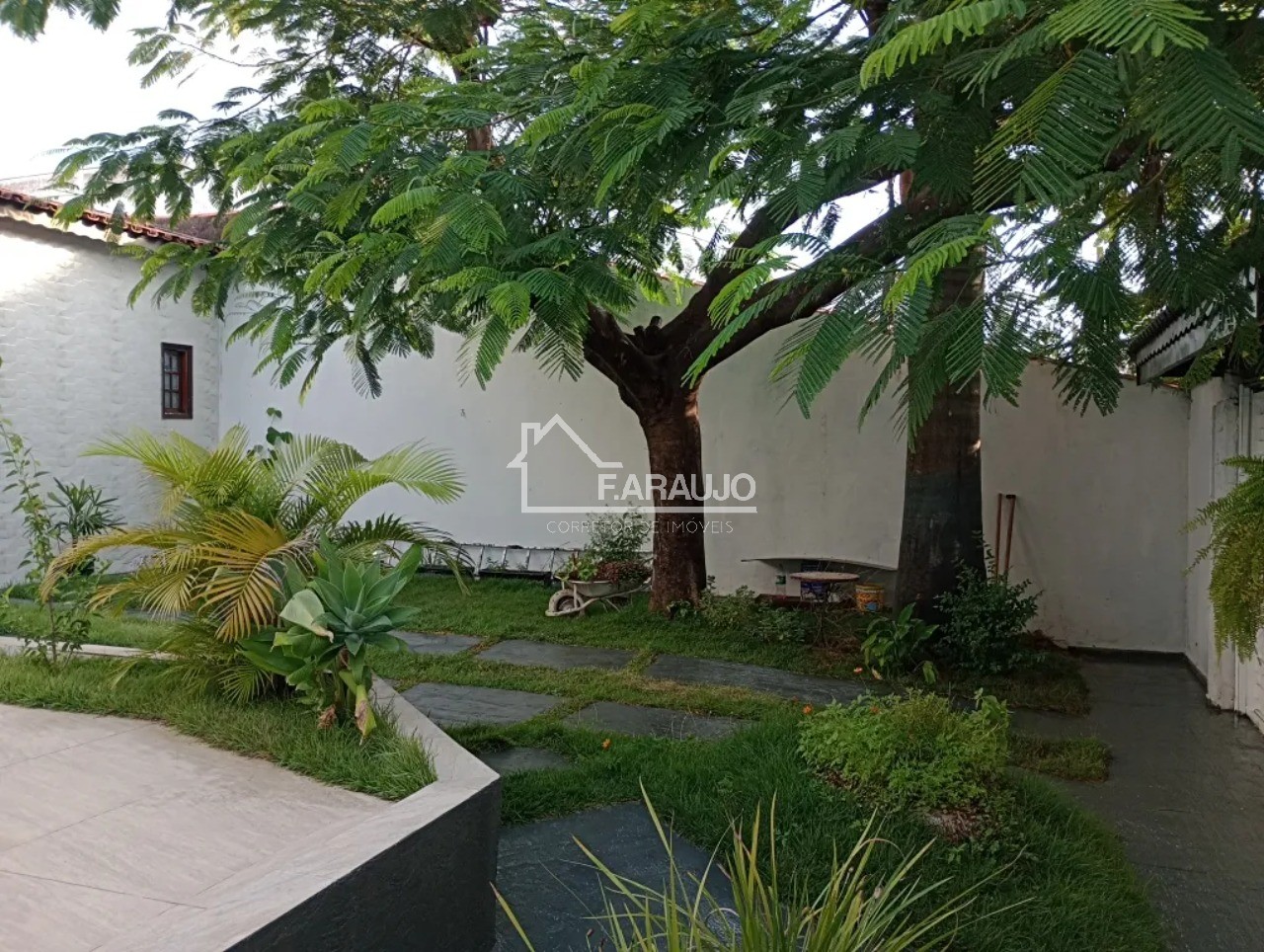 Casa, 3 quartos, 185 m² - Foto 35