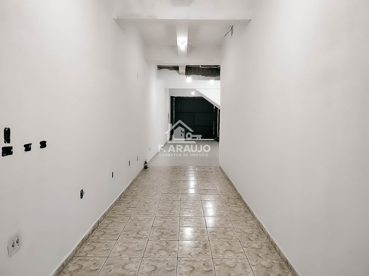 Prédio Inteiro - Foto 37