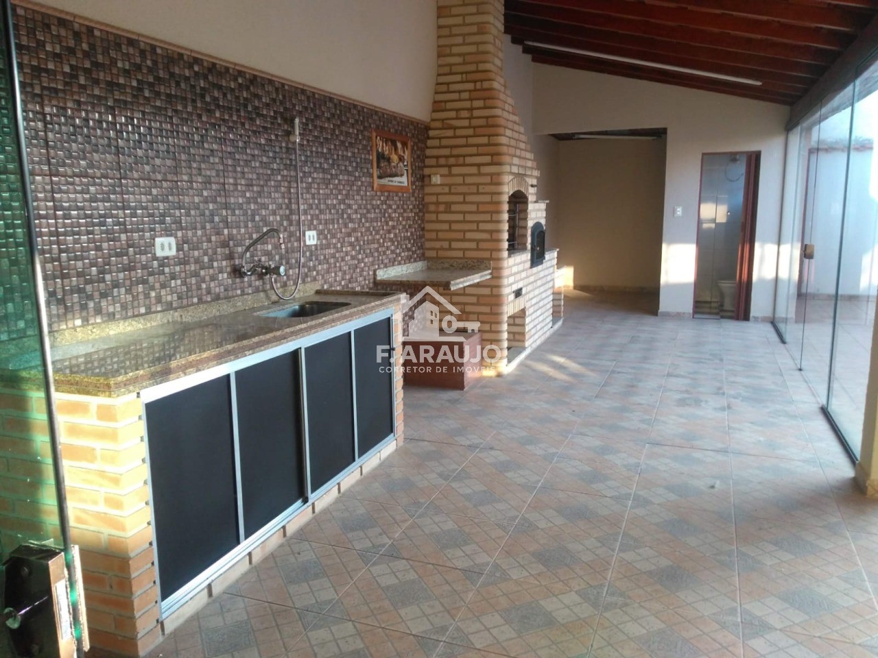 Casa, 3 quartos, 300 m² - Foto 17