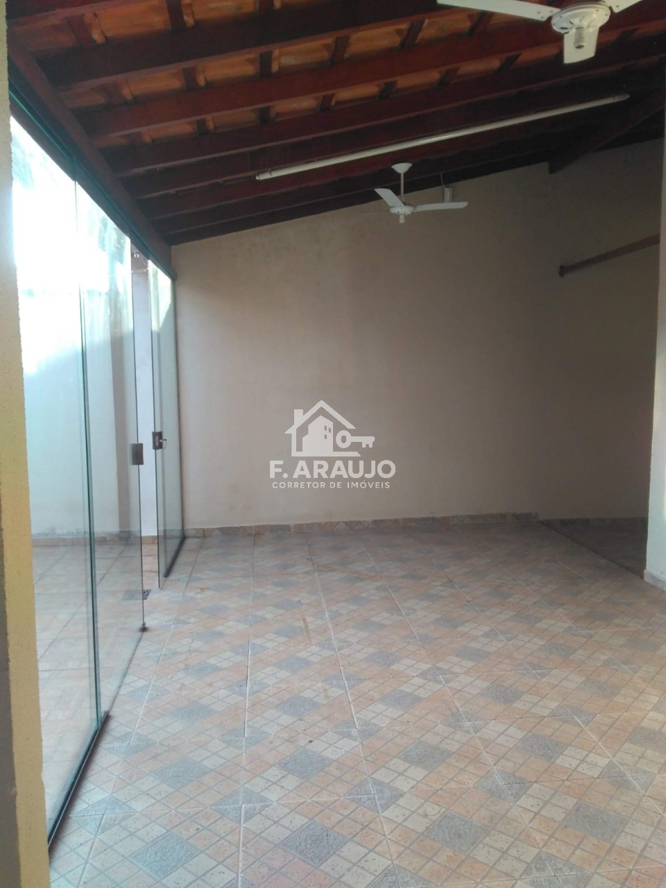 Casa, 3 quartos, 300 m² - Foto 22