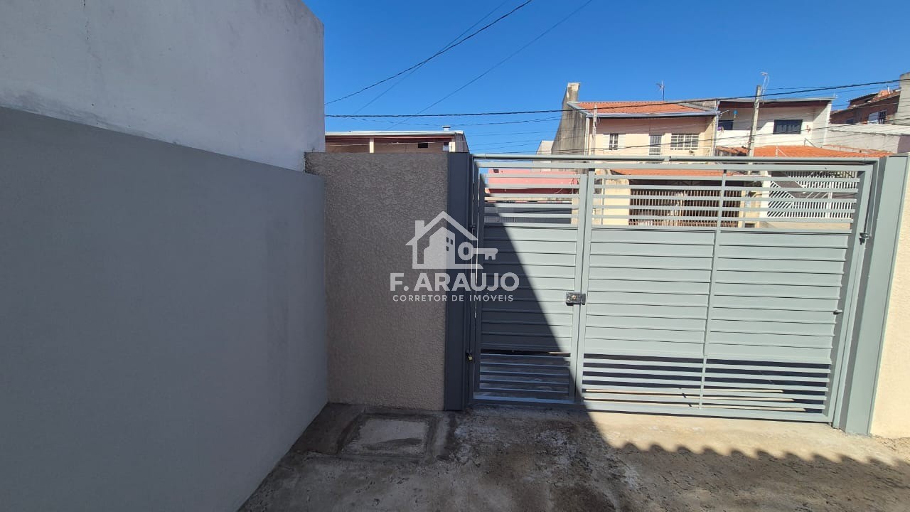 Casa, 2 quartos, 56 m² - Foto 1