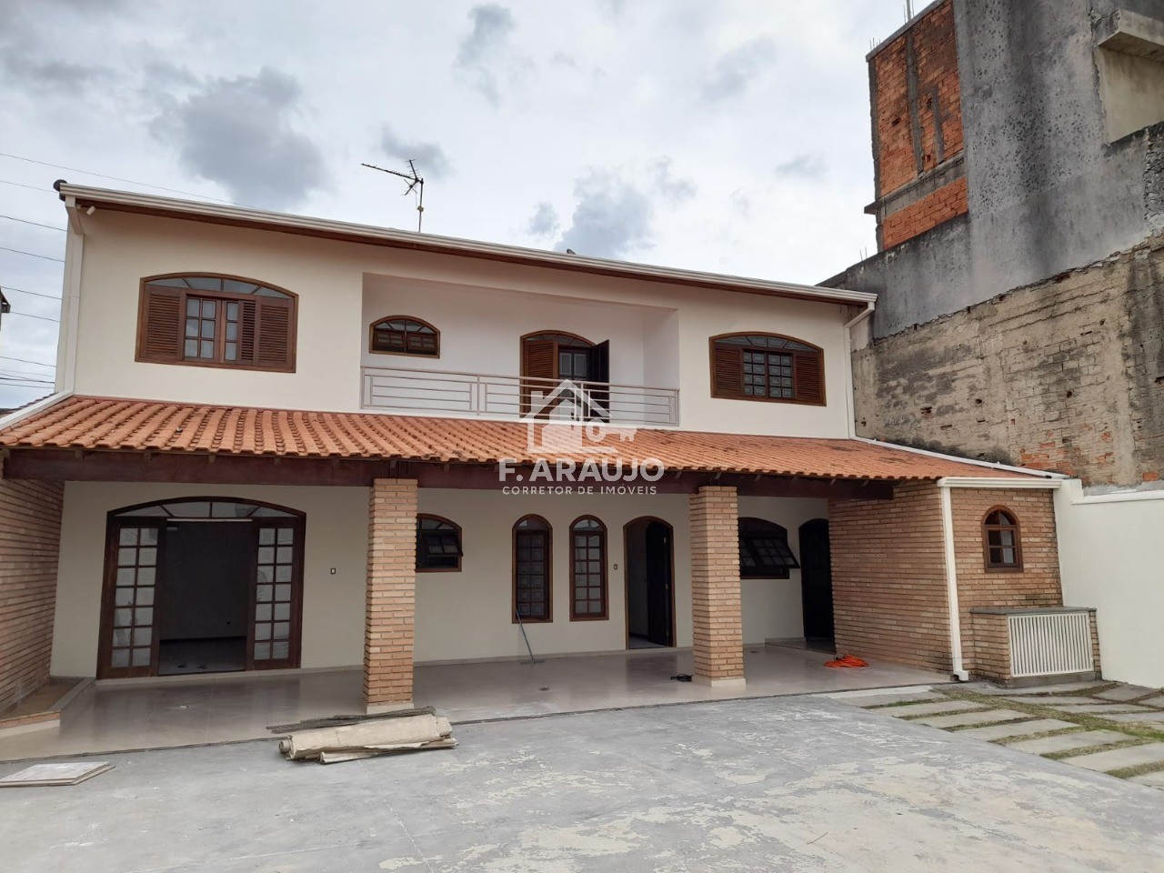 Casa, 3 quartos, 185 m² - Foto 2