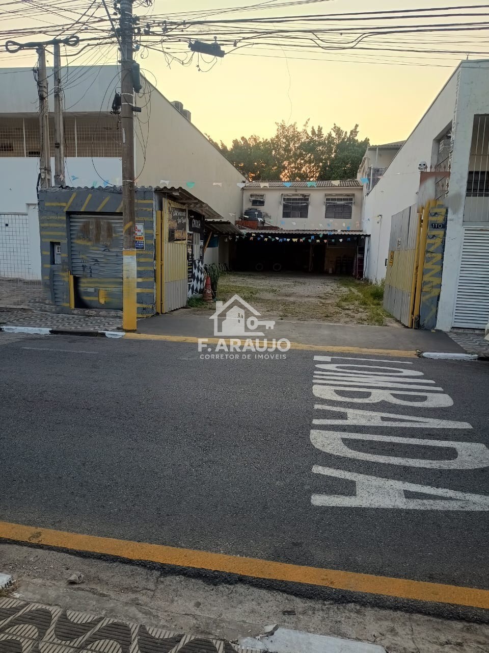 Loteamento e Condomínio, 220 m² - Foto 4