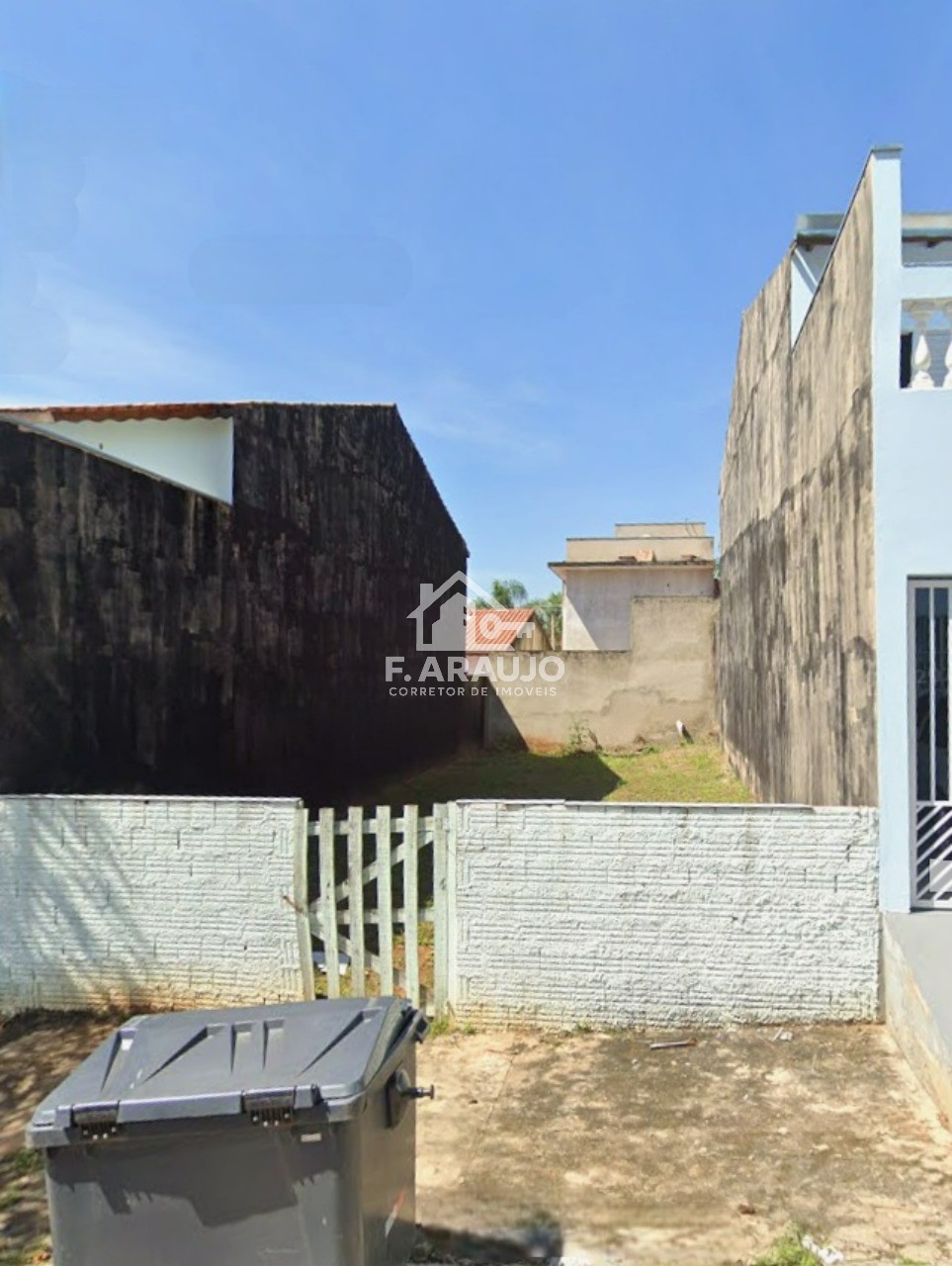 Terreno, 140 m² - Foto 1
